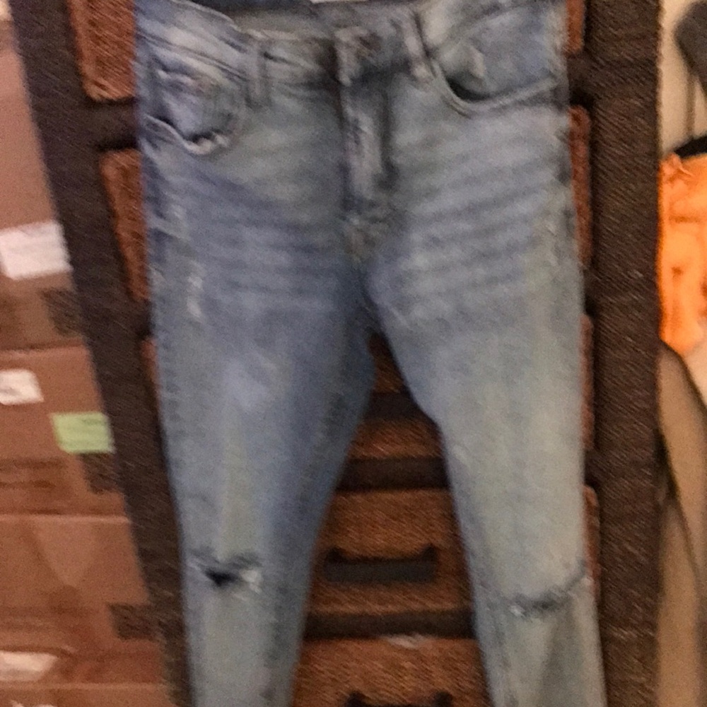 Kensie Light Blue Skinny Distressed Women's Jeans